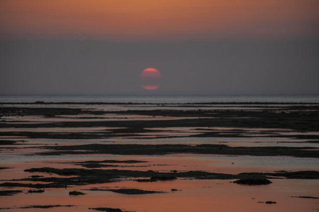  Zachód słońca, północna Sumba